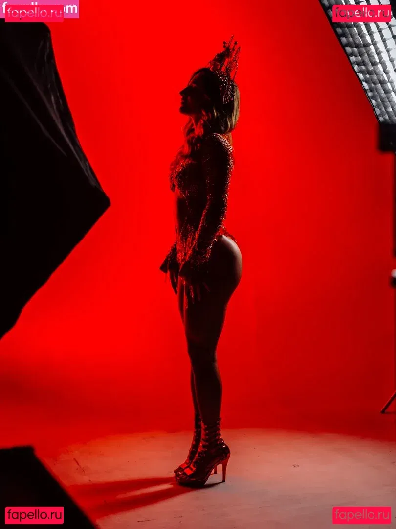 Bruna Griphao Onlyfans Photo Gallery 