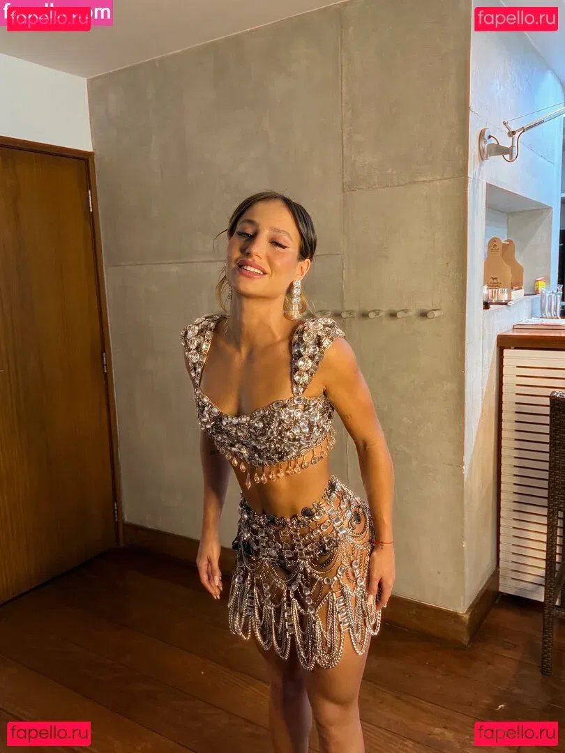 Bruna Griphao Onlyfans Photo Gallery 