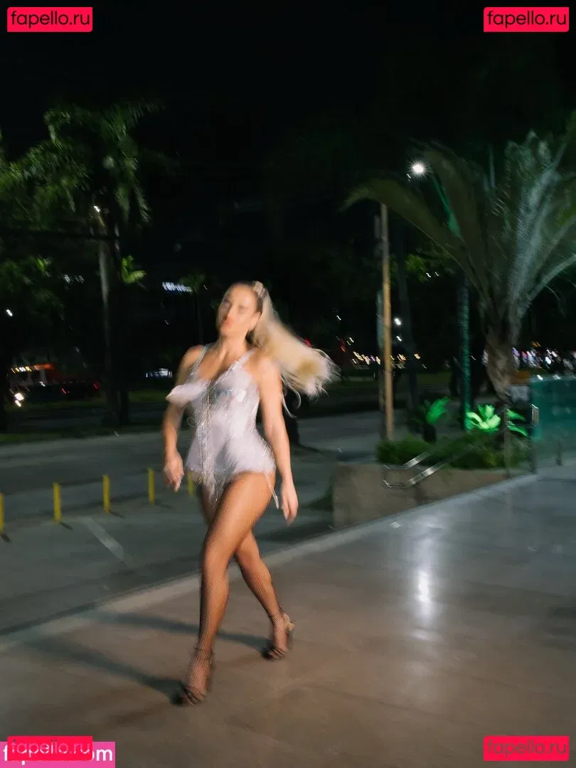 Bruna Griphao Onlyfans Photo Gallery 