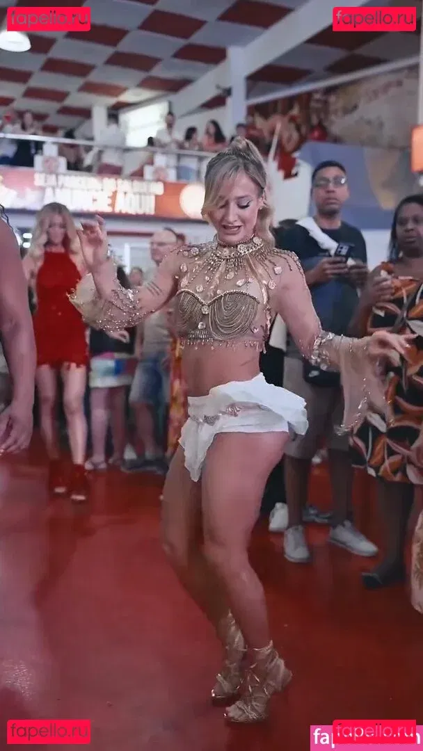 Bruna Griphao Onlyfans Photo Gallery 