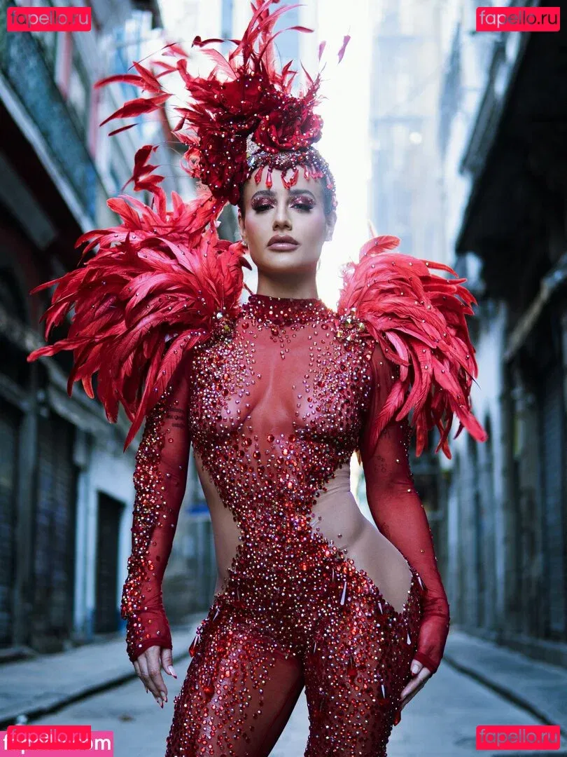 Bruna Griphao Onlyfans Photo Gallery 