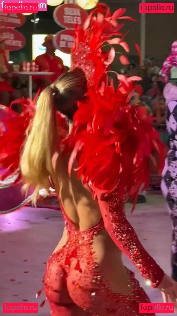 Bruna Griphao Onlyfans Photo Gallery 