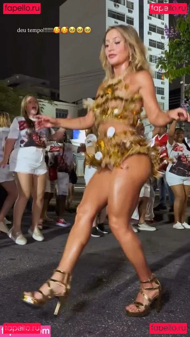 Bruna Griphao Onlyfans Photo Gallery 