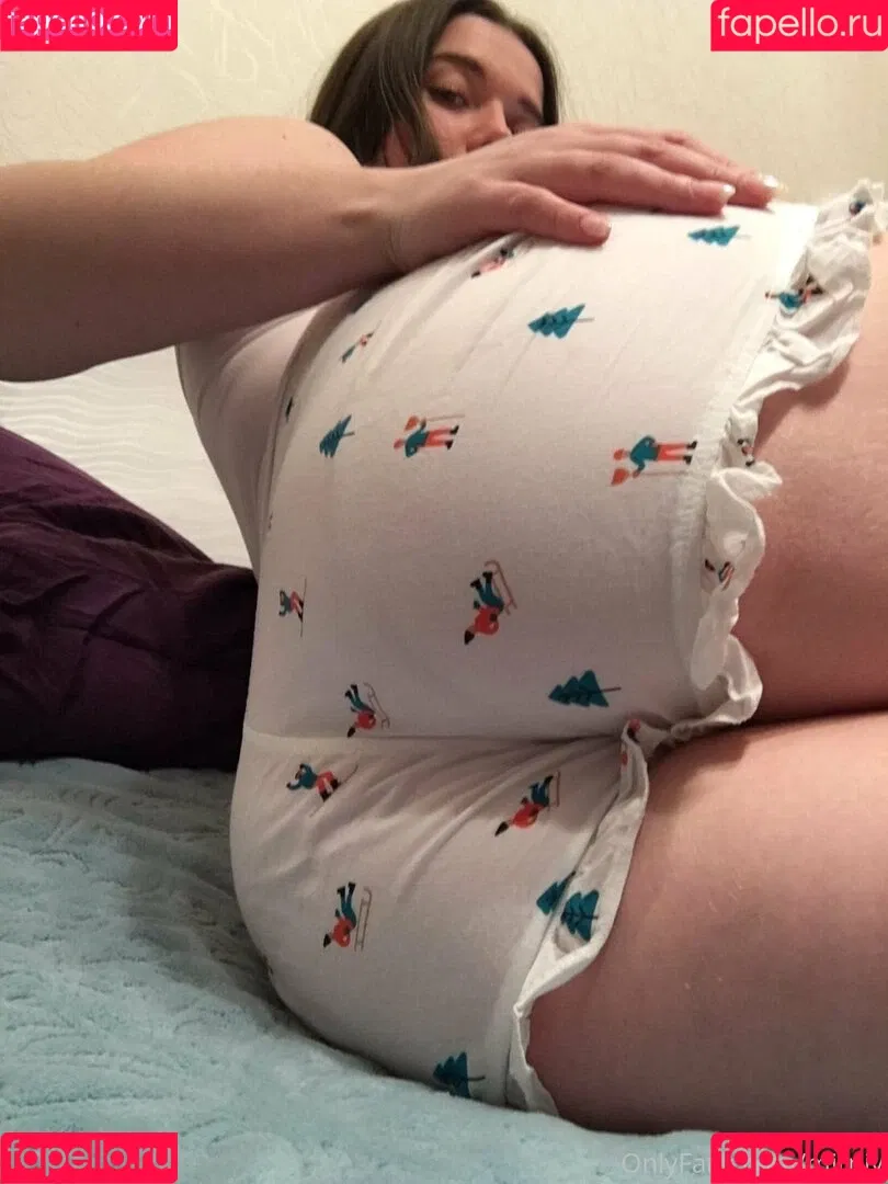 mirniy Onlyfans Photo Gallery 