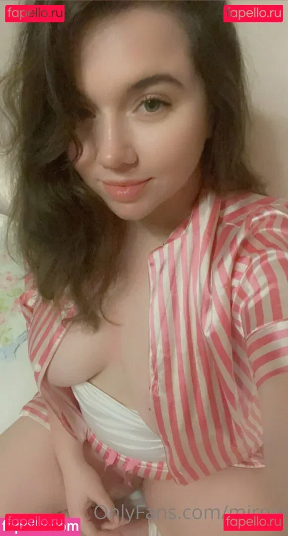 mirniy Onlyfans Photo Gallery 