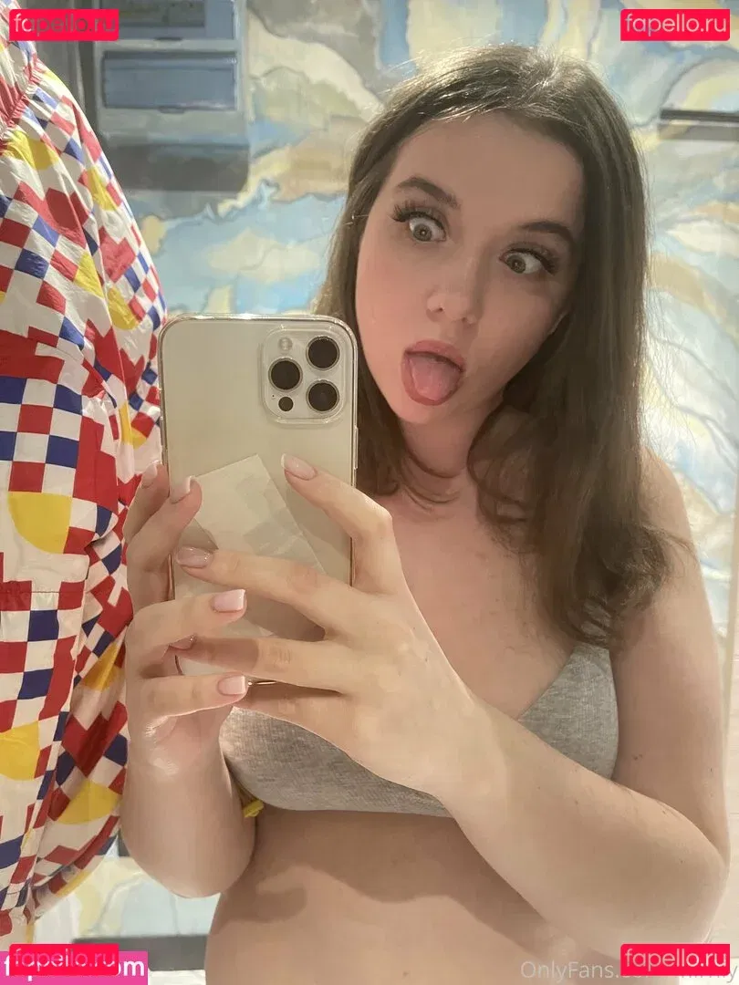 mirniy Onlyfans Photo Gallery 