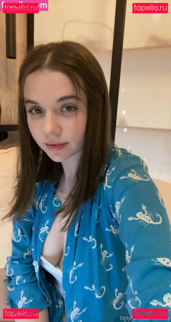 mirniy Onlyfans Photo Gallery 