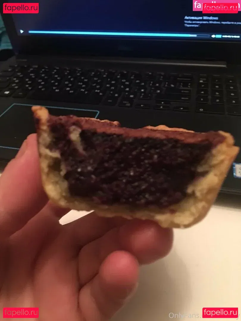 mirniy Onlyfans Photo Gallery 