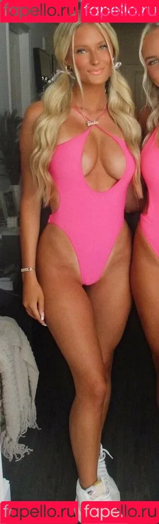 BoutineLA Babes Onlyfans Photo Gallery 