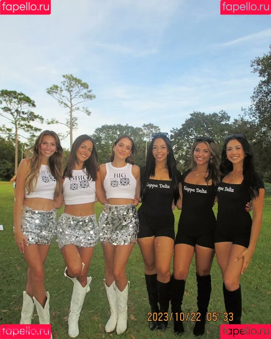 BoutineLA Babes Onlyfans Photo Gallery 