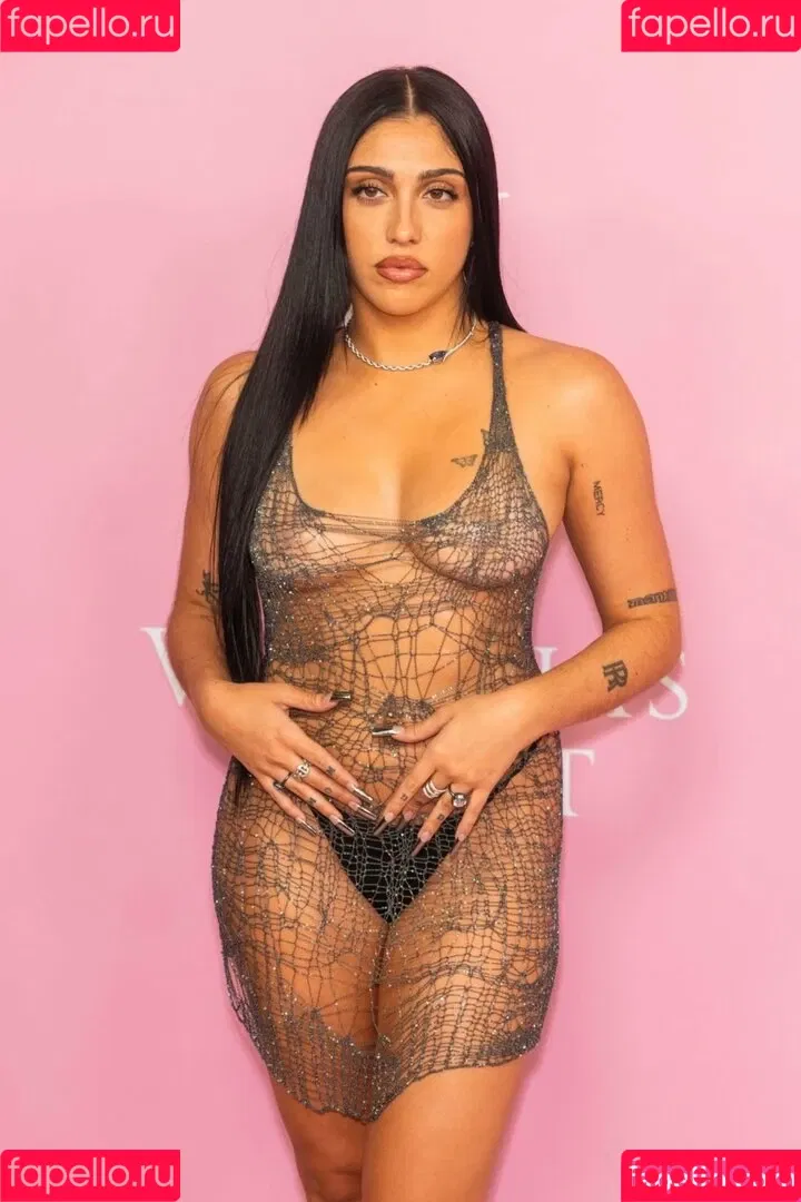Lourdes Leon Onlyfans Photo Gallery 