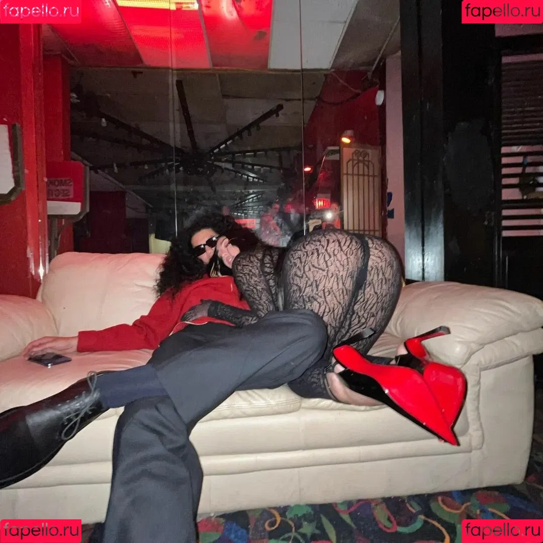 Lourdes Leon Onlyfans Photo Gallery 