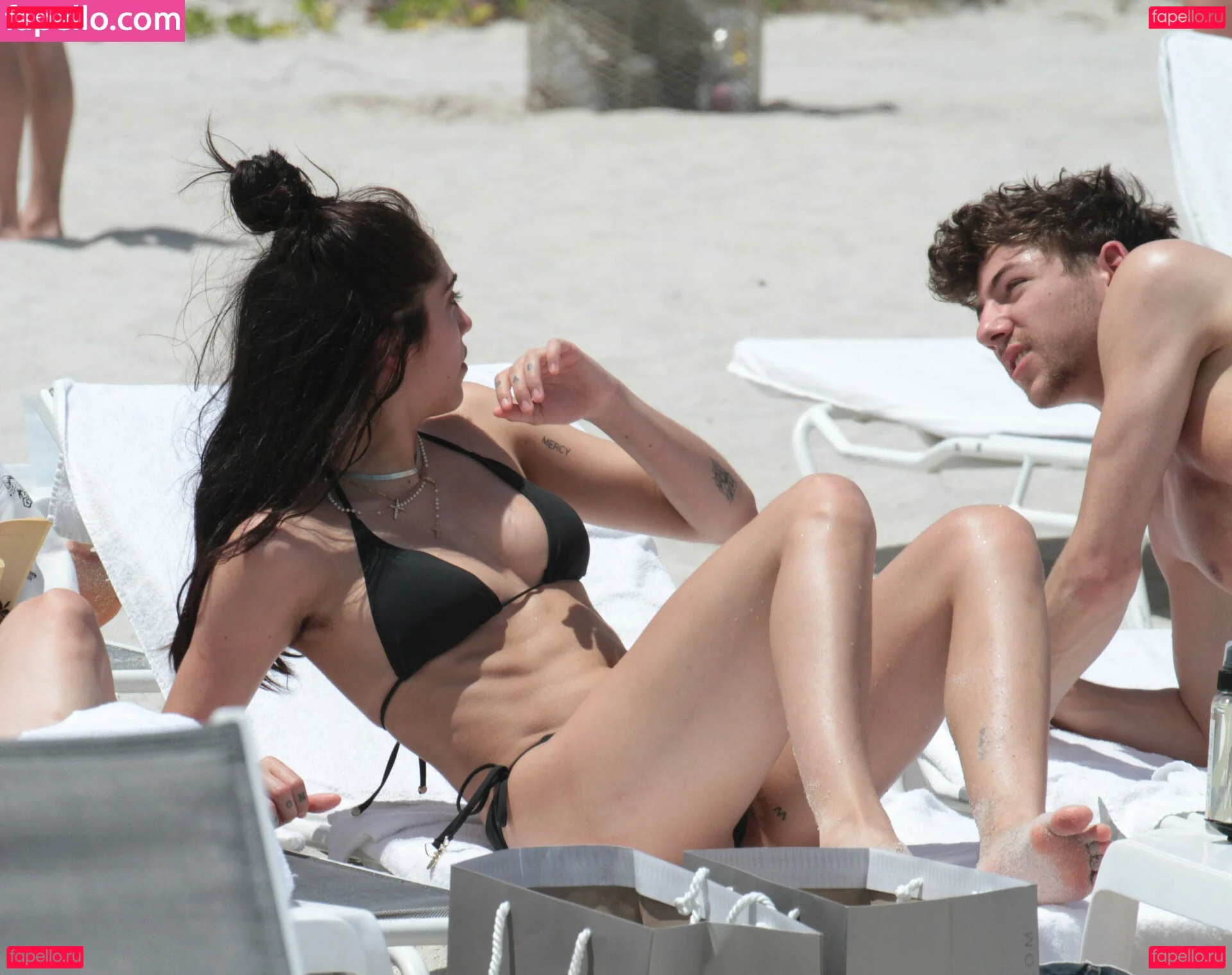 Lourdes Leon Onlyfans Photo Gallery 