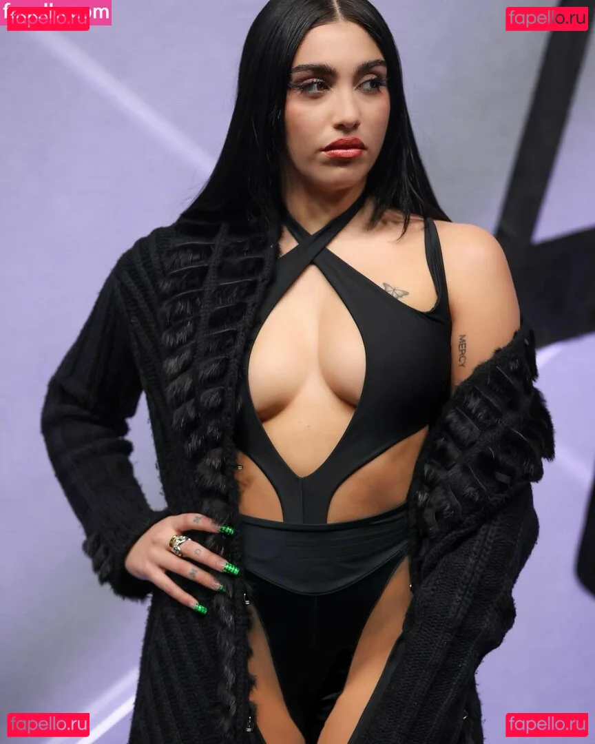 Lourdes Leon Onlyfans Photo Gallery 