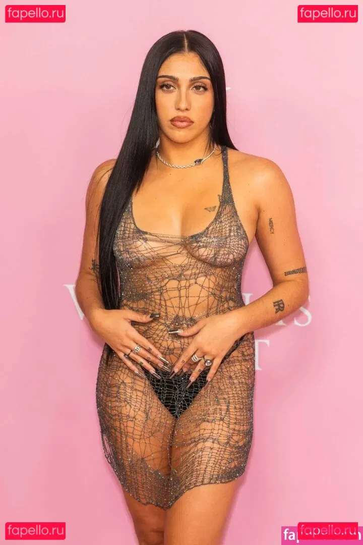 Lourdes Leon Onlyfans Photo Gallery 