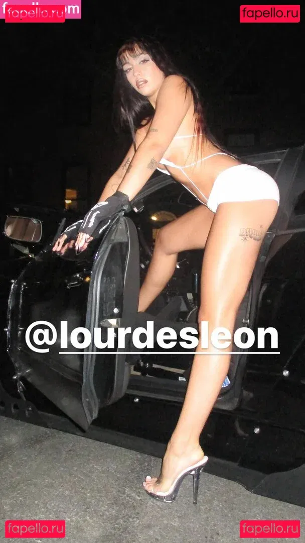 Lourdes Leon Onlyfans Photo Gallery 