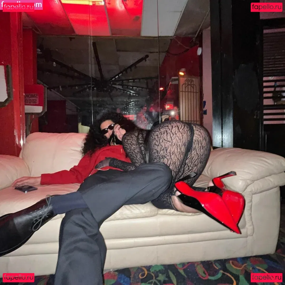 Lourdes Leon Onlyfans Photo Gallery 