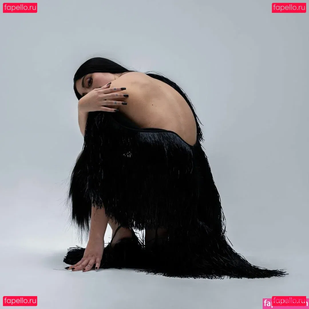 Lourdes Leon Onlyfans Photo Gallery 