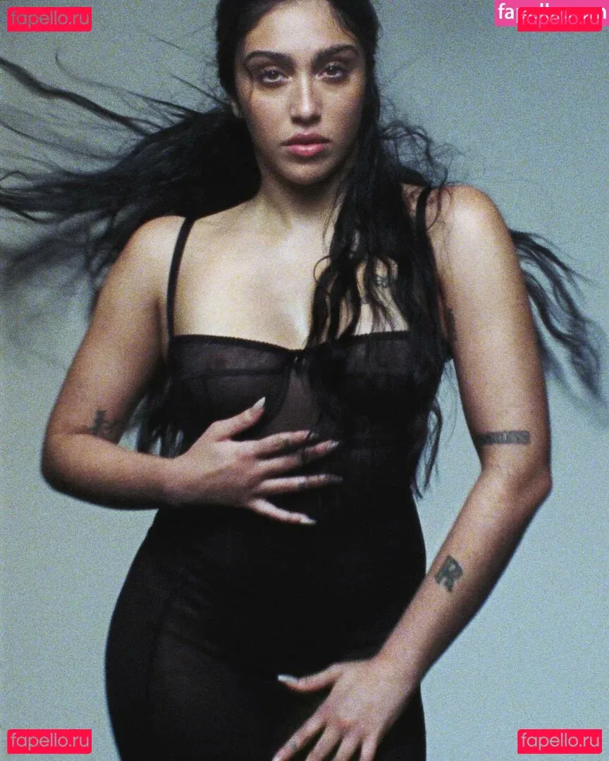 Lourdes Leon Onlyfans Photo Gallery 