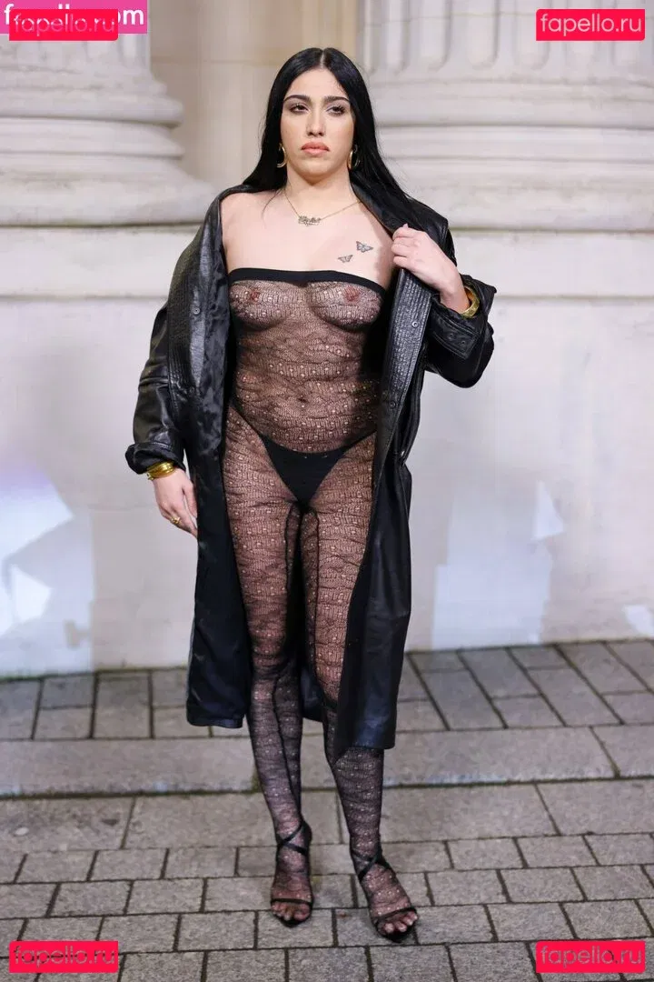 Lourdes Leon Onlyfans Photo Gallery 