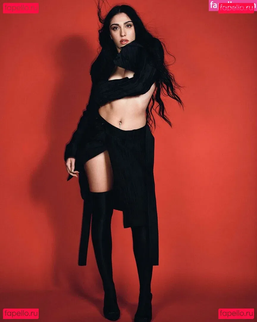 Lourdes Leon Onlyfans Photo Gallery 