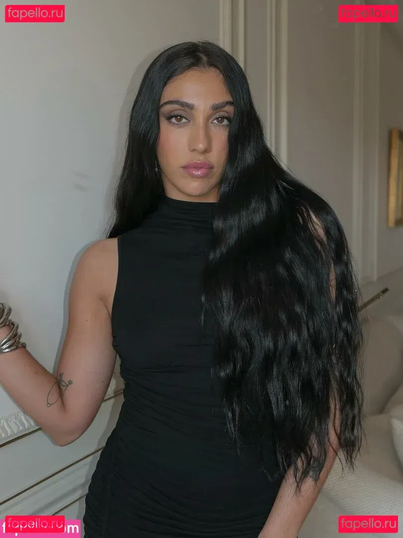 Lourdes Leon Onlyfans Photo Gallery 