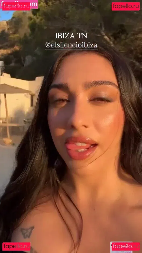 Lourdes Leon Onlyfans Photo Gallery 