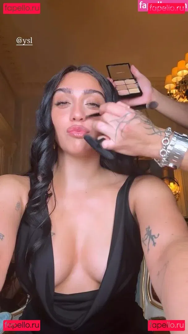 Lourdes Leon Onlyfans Photo Gallery 