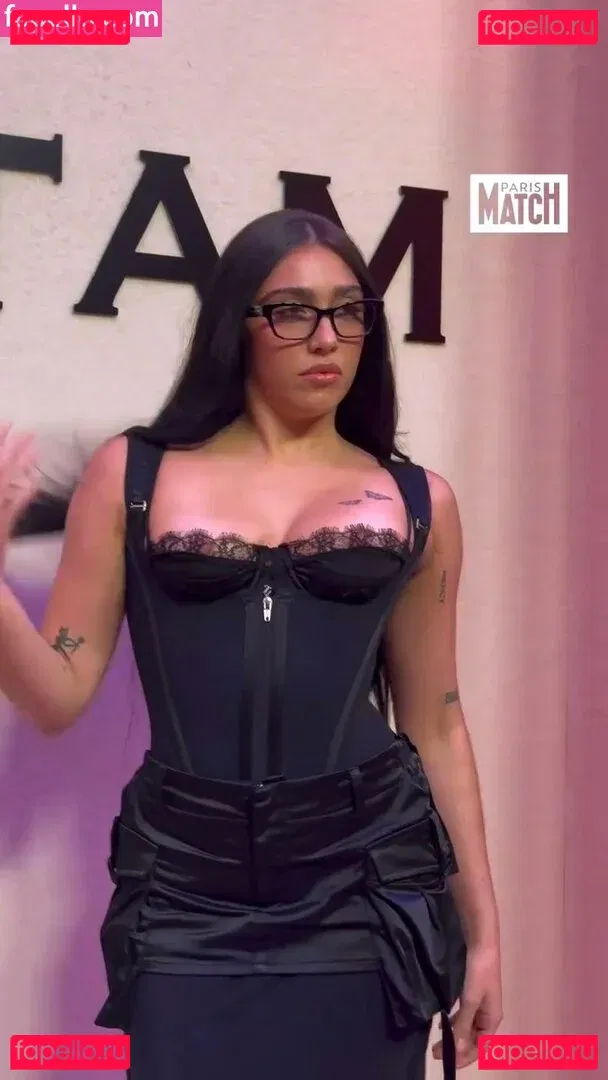 Lourdes Leon Onlyfans Photo Gallery 