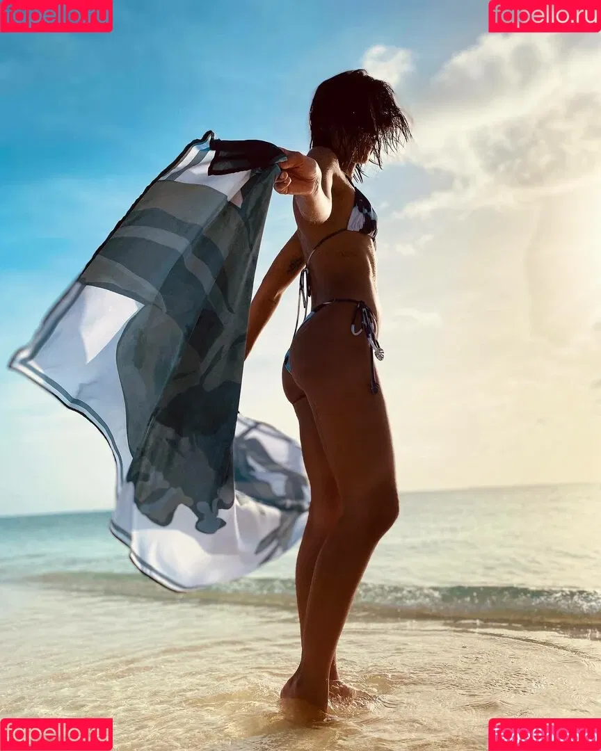 Maria Gabriela De Faria Onlyfans Photo Gallery 