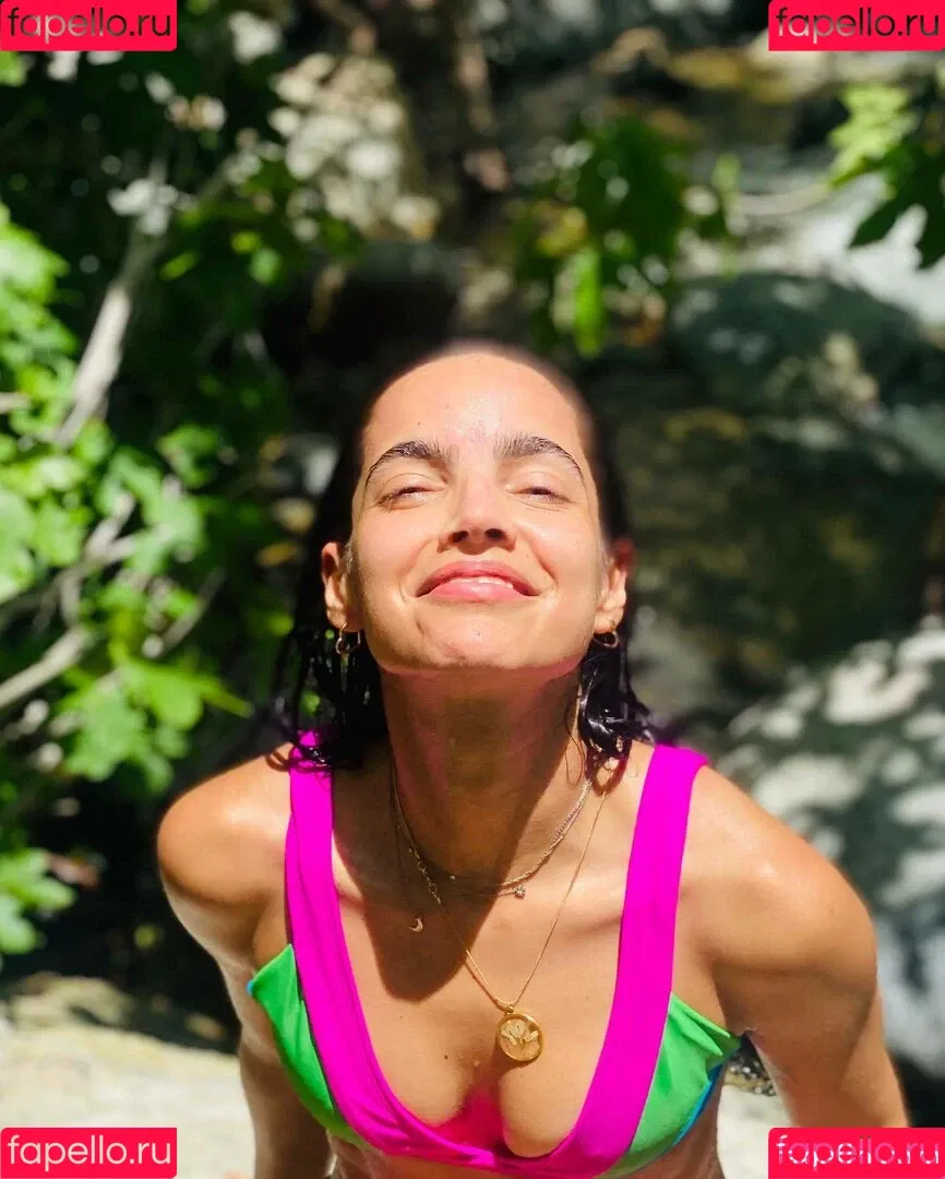 Maria Gabriela De Faria Onlyfans Photo Gallery 