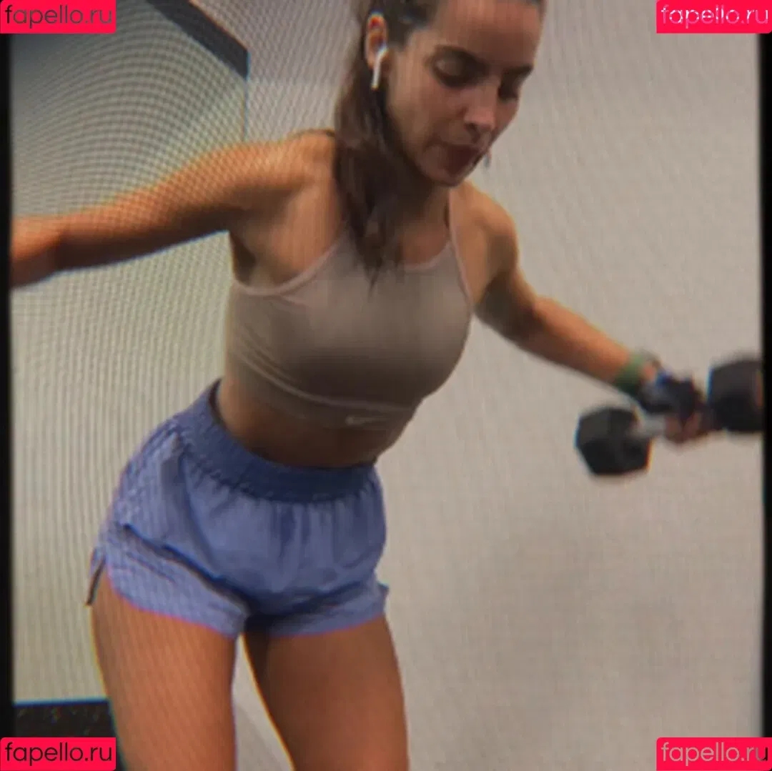 Maria Gabriela De Faria Onlyfans Photo Gallery 