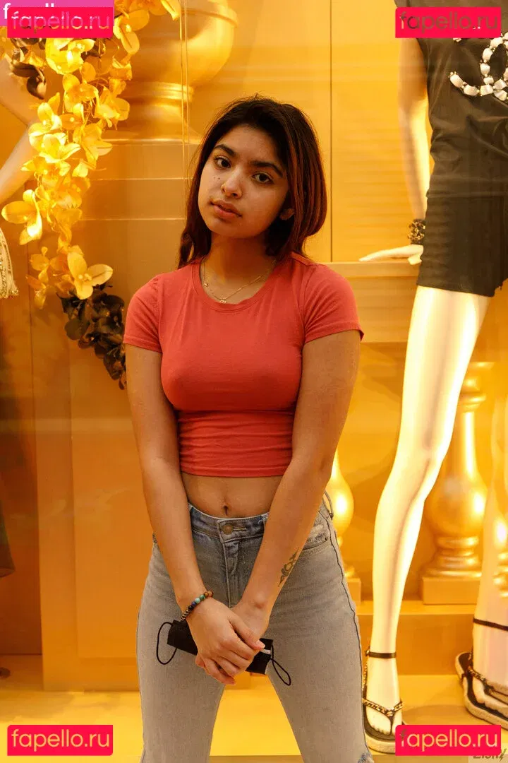 Hazel Heart Onlyfans Photo Gallery 