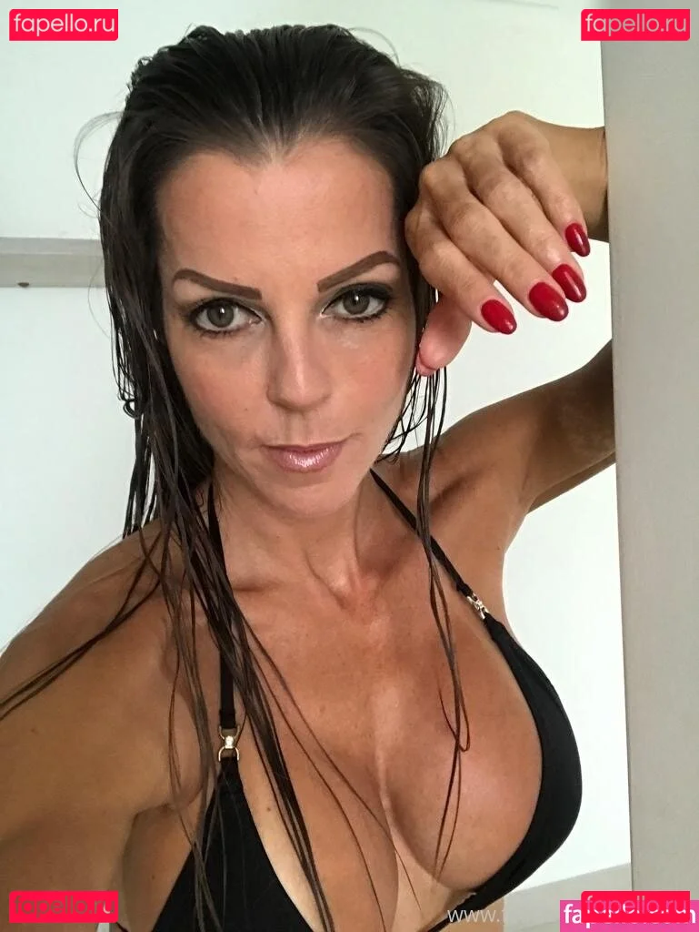Felicia Hardon Onlyfans Photo Gallery 