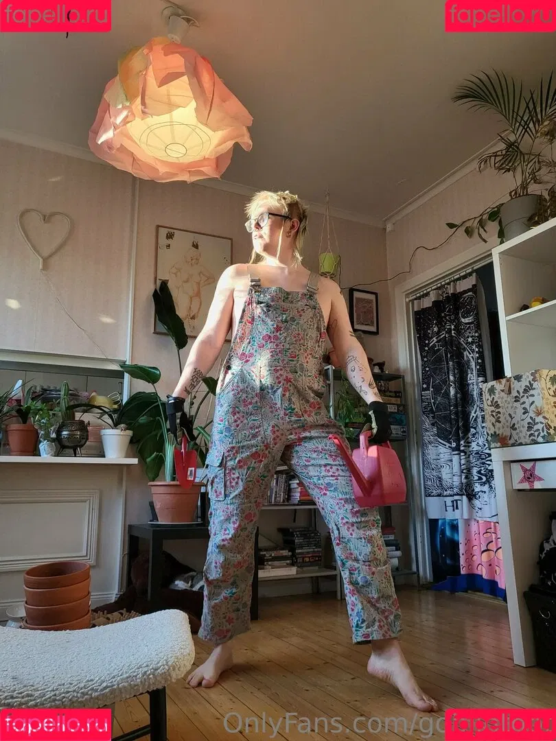 goblinthot Onlyfans Photo Gallery 