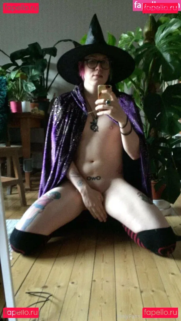 goblinthot Onlyfans Photo Gallery 