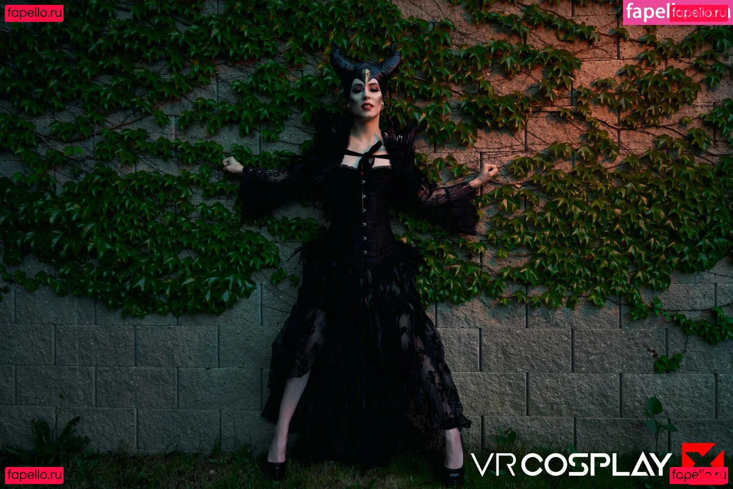 Anna De Ville Onlyfans Photo Gallery 