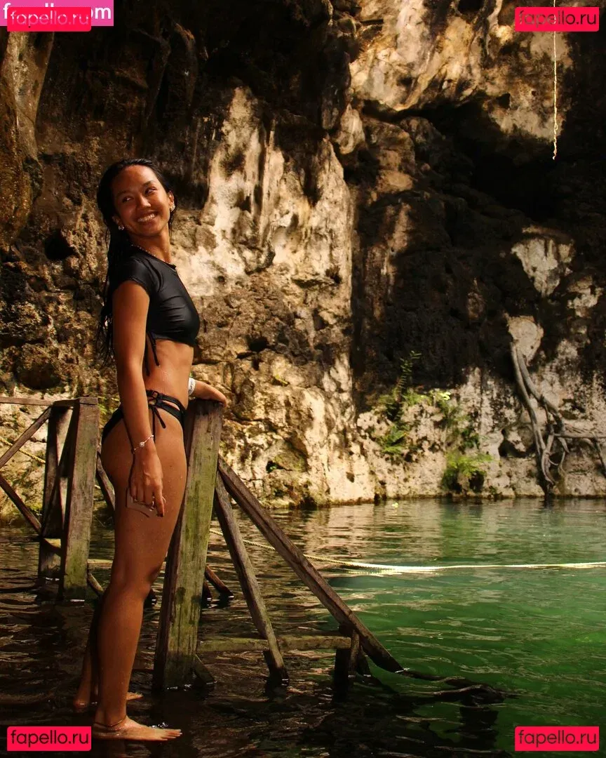 Tori Pareno Onlyfans Photo Gallery 