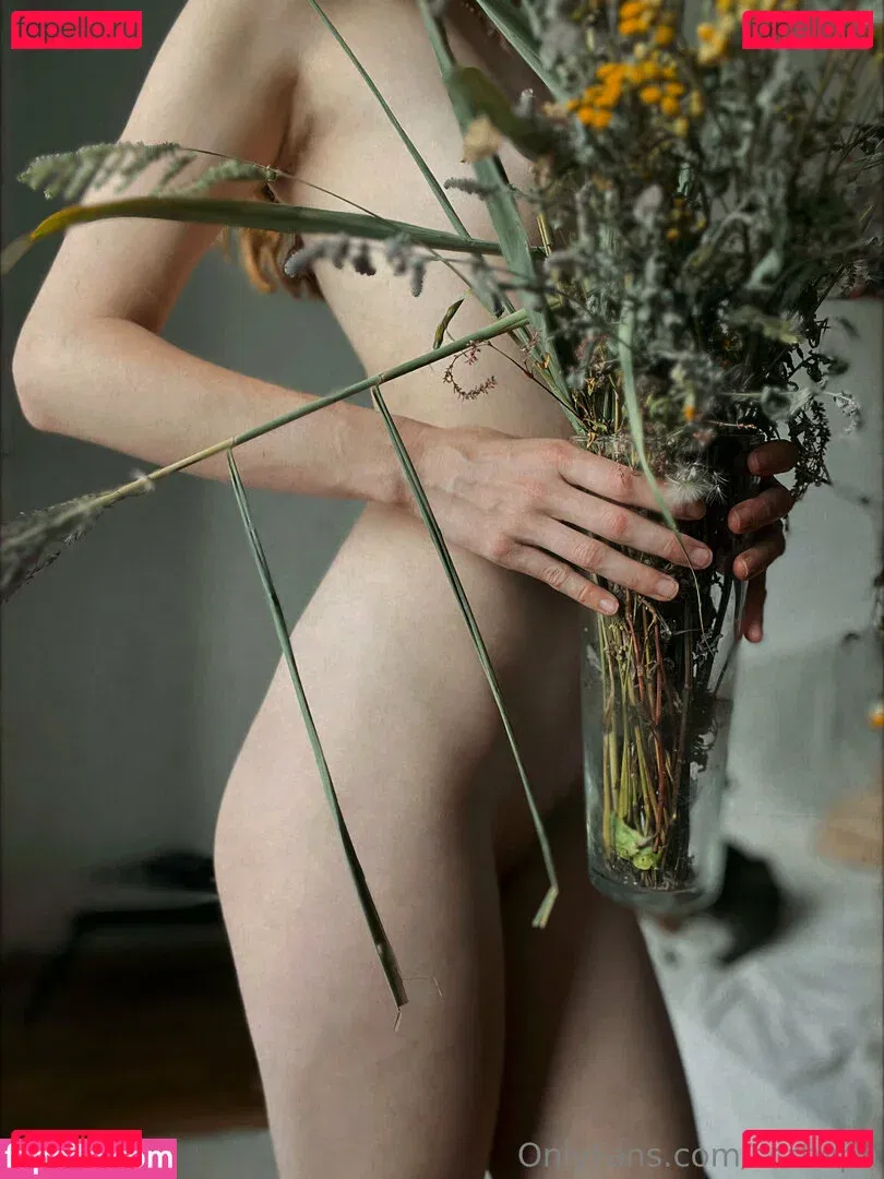 scrtwpn Onlyfans Photo Gallery 