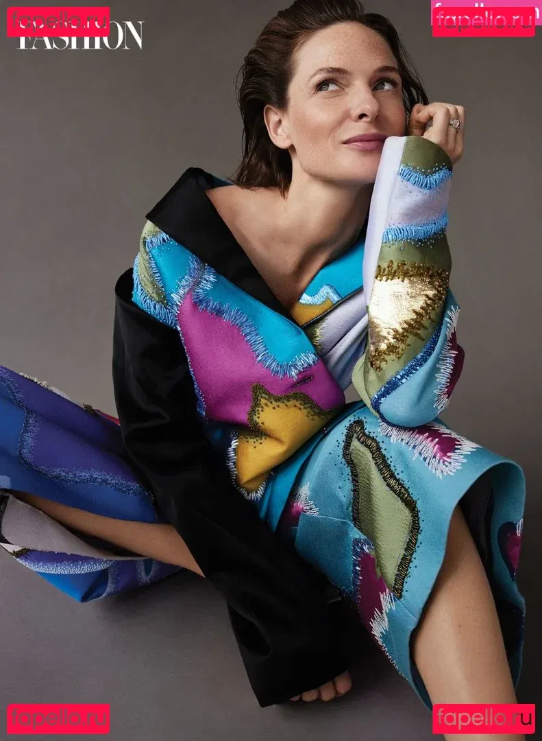 Rebecca Ferguson Onlyfans Photo Gallery 