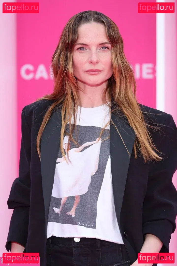 Rebecca Ferguson Onlyfans Photo Gallery 