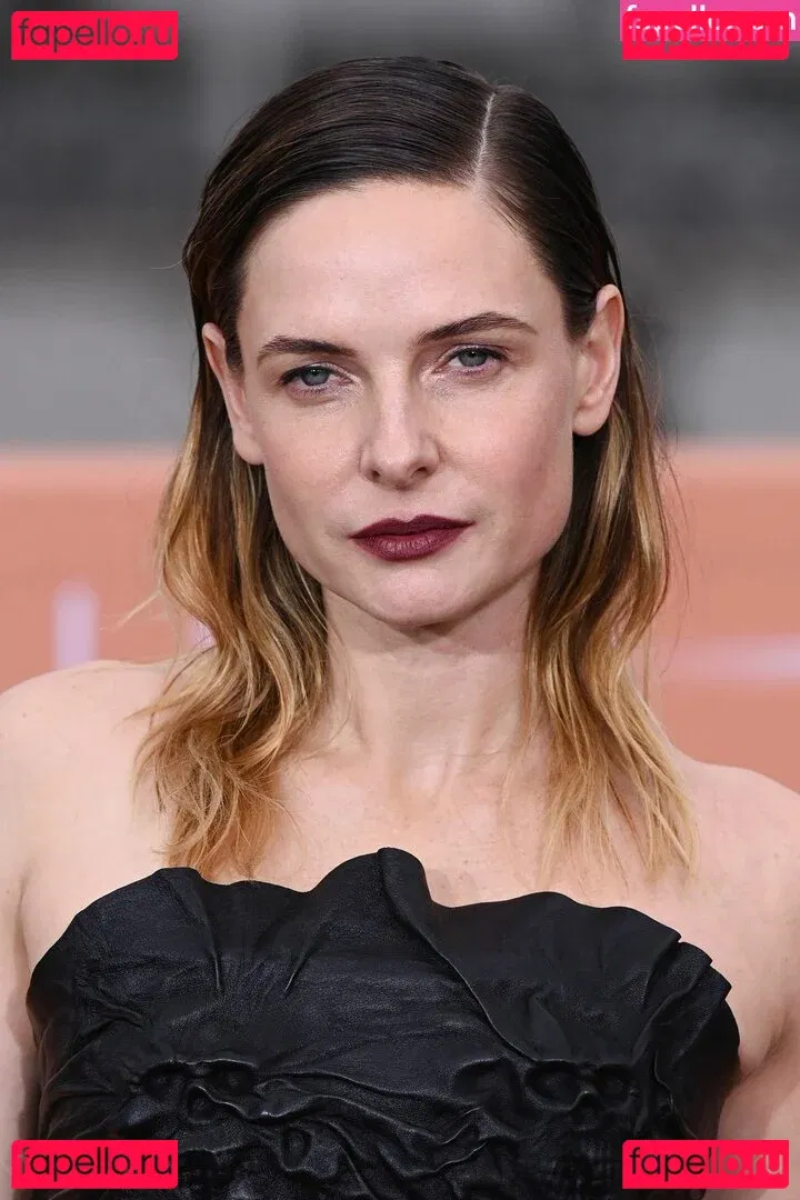 Rebecca Ferguson Onlyfans Photo Gallery 