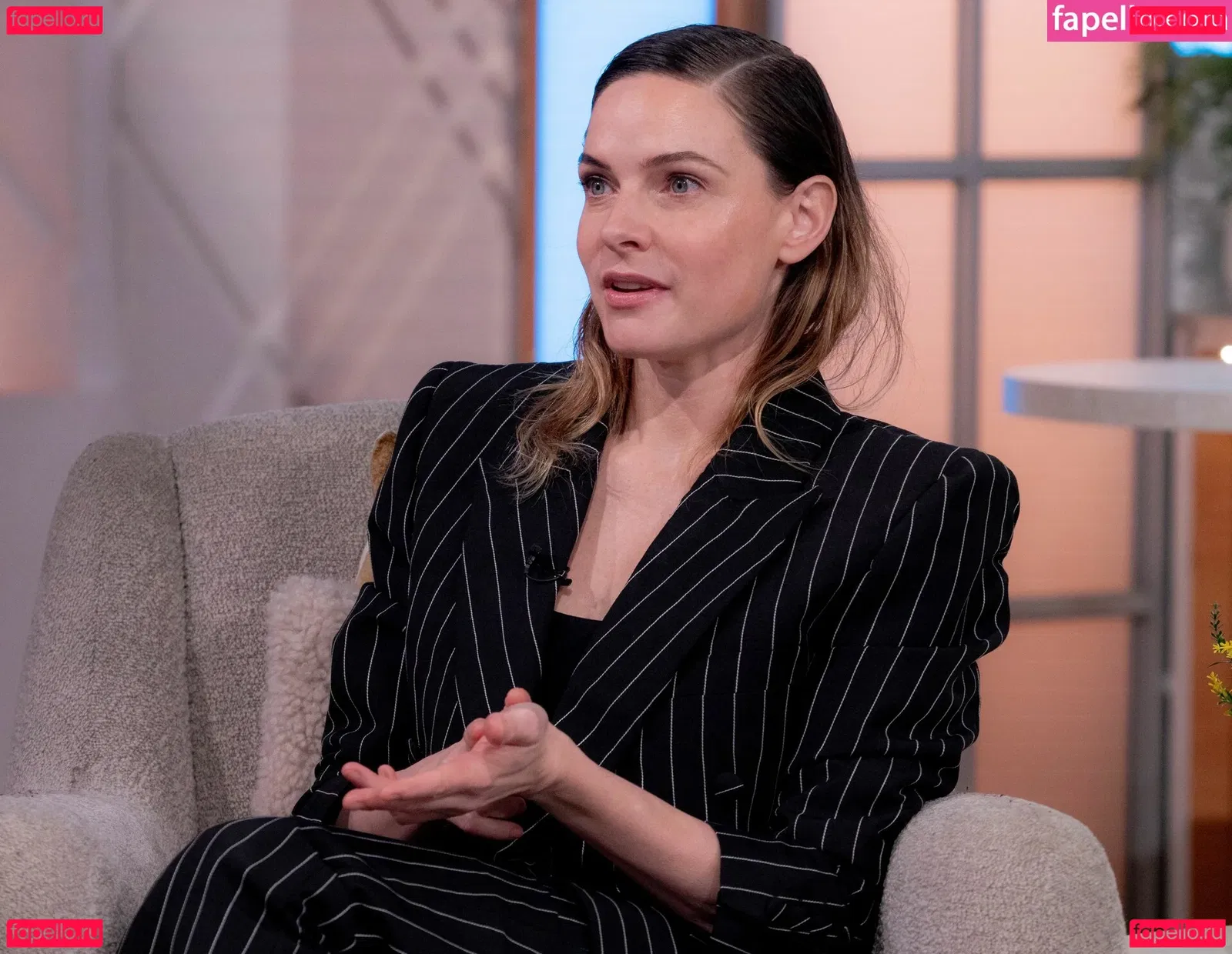 Rebecca Ferguson Onlyfans Photo Gallery 