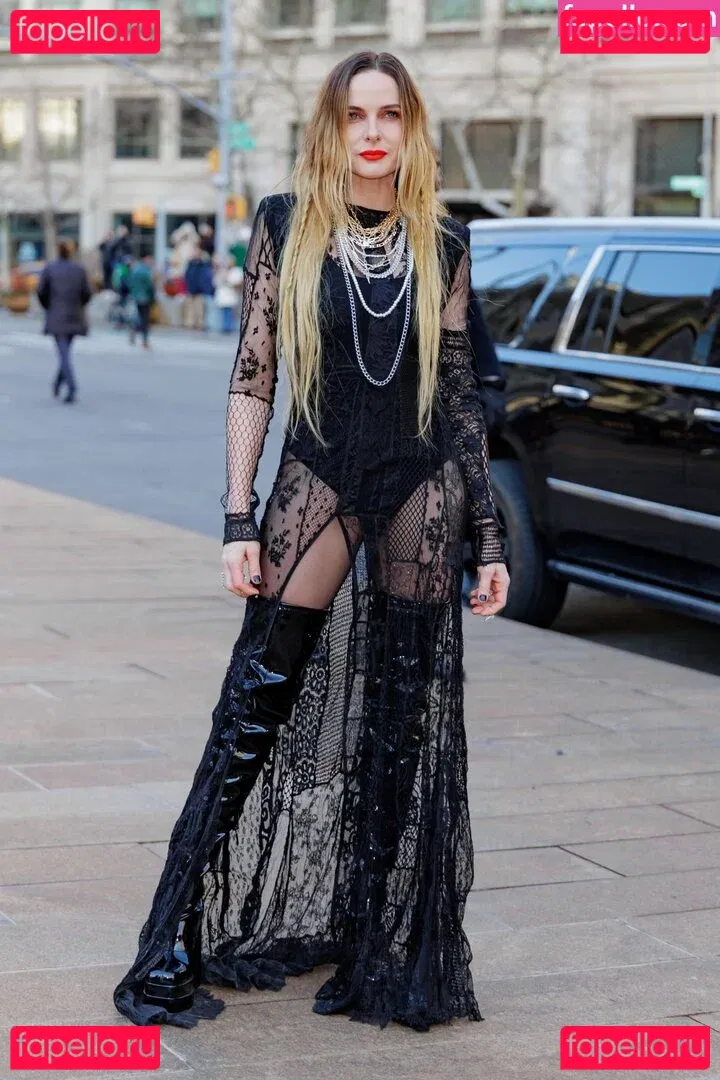 Rebecca Ferguson Onlyfans Photo Gallery 