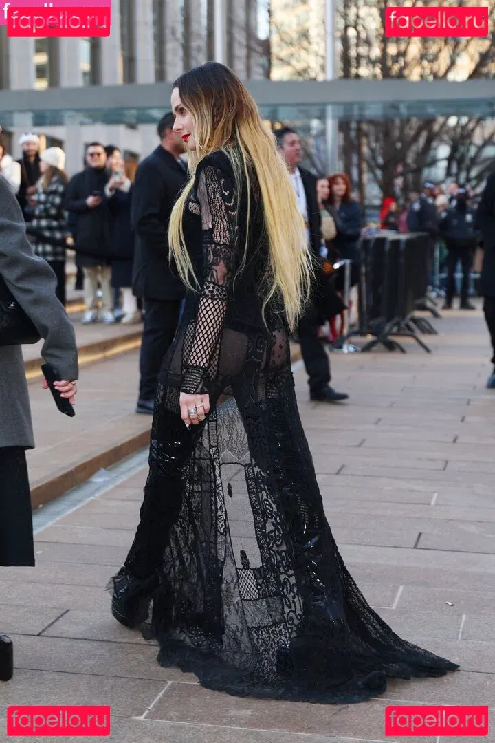 Rebecca Ferguson Onlyfans Photo Gallery 