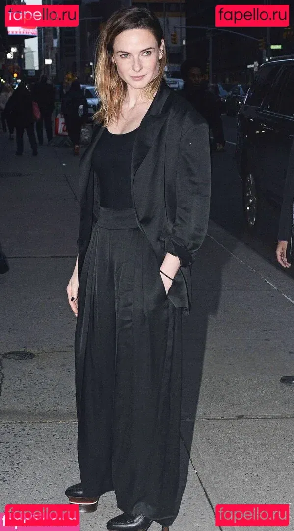 Rebecca Ferguson Onlyfans Photo Gallery 