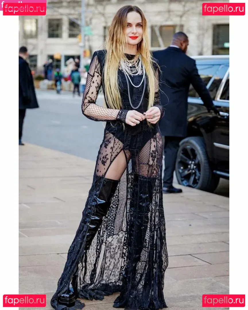 Rebecca Ferguson Onlyfans Photo Gallery 