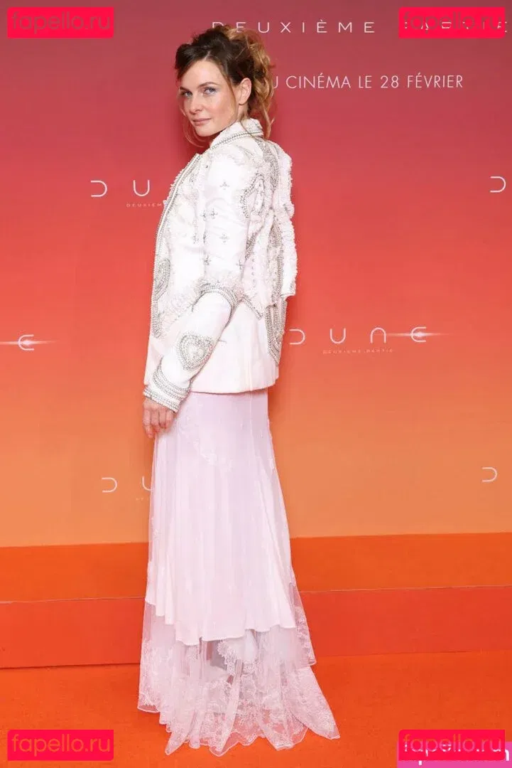 Rebecca Ferguson Onlyfans Photo Gallery 