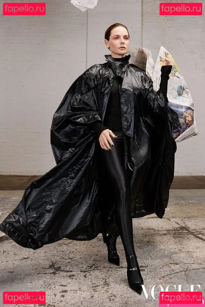 Rebecca Ferguson Onlyfans Photo Gallery 