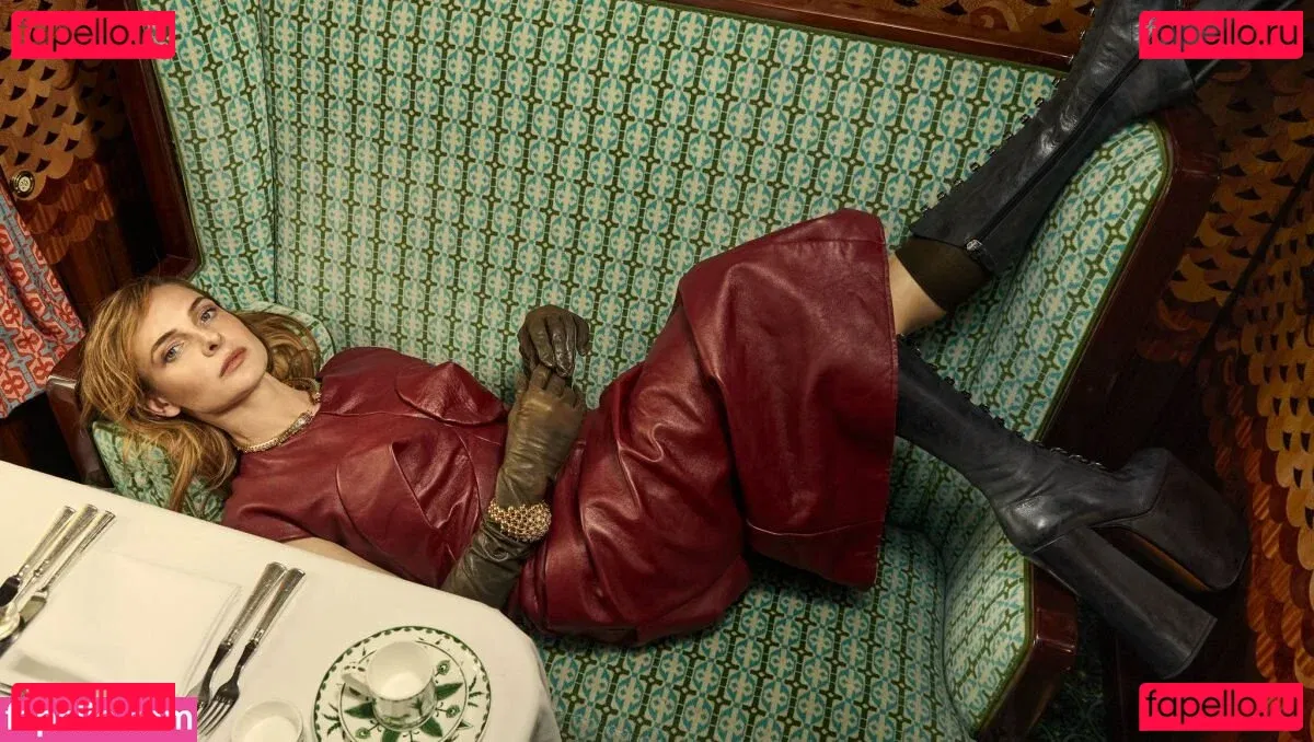 Rebecca Ferguson Onlyfans Photo Gallery 